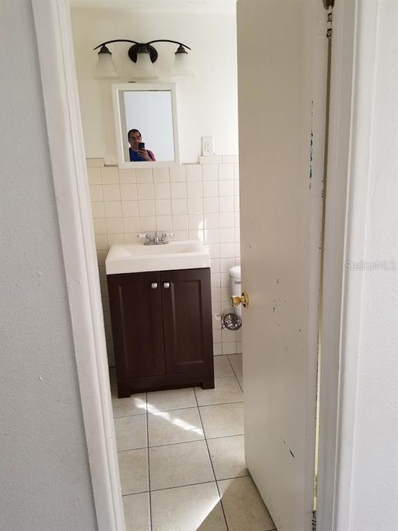 Building Photo - 7039 Aurora Dr