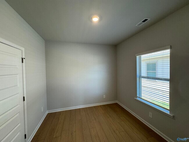 Building Photo - 15589 Ruthie Lynn Dr