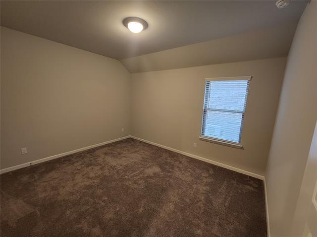 Building Photo - 621 Maple Leaf Way