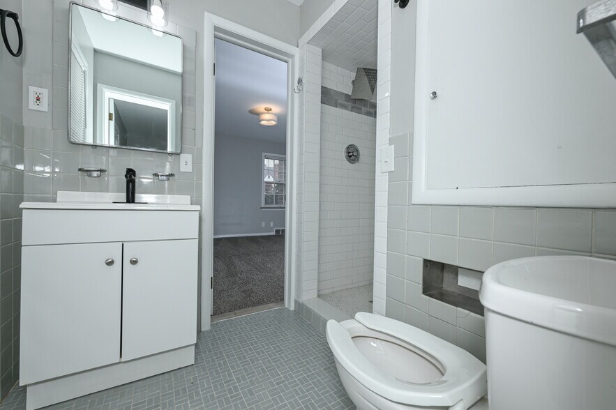 Building Photo - 19226 Winslow Rd