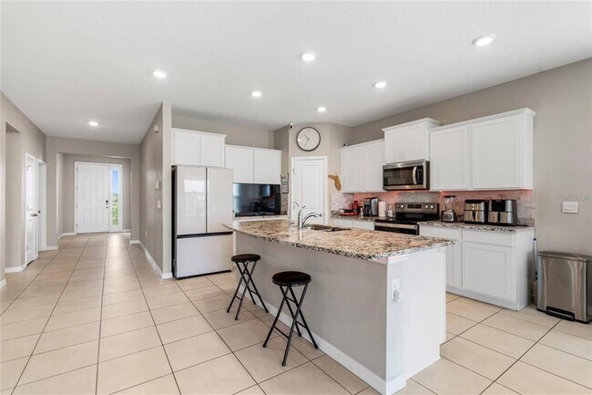 Building Photo - 3914 Lively Coral Pl