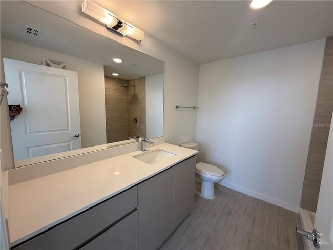 Building Photo - 5579 Millennia Park Dr