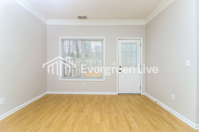 Building Photo - 1972 Drennon Ave