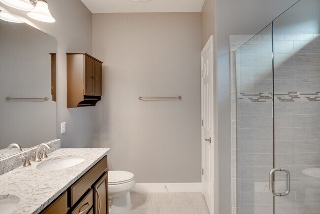 Building Photo - Stunning 3-Bedroom Pool Home with Bonus Room in the Gated Community of Lakeshore at Narcoossee