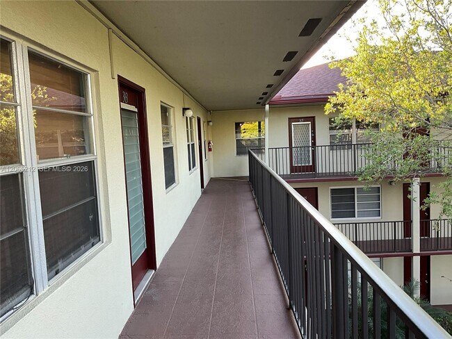 Building Photo - 150 SW 134th Way