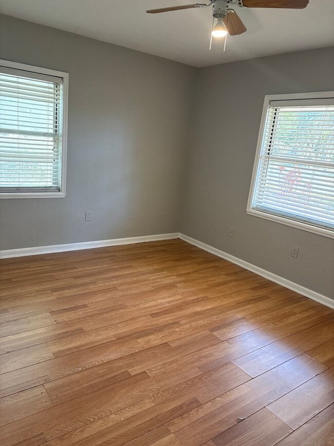 Building Photo - Charming 2 Bedroom Home on a Spacious Corner Lot — Orlando, FL