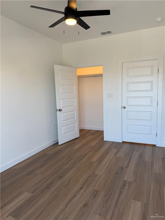 Building Photo - 16 Warbler Ave