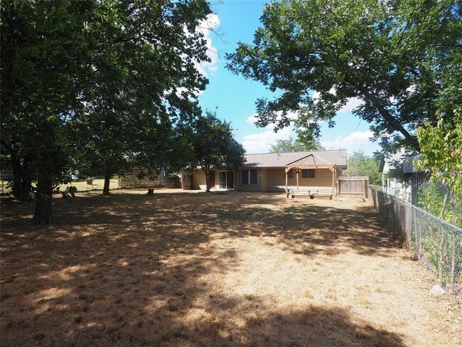 Building Photo - 809 Maryland Dr