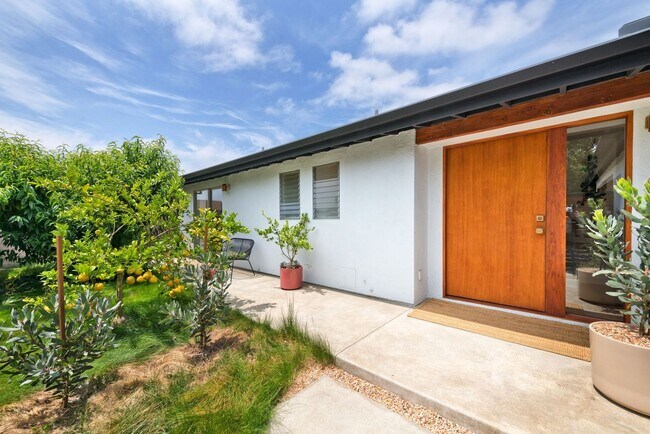 Building Photo - 14511 Clarissa Ln