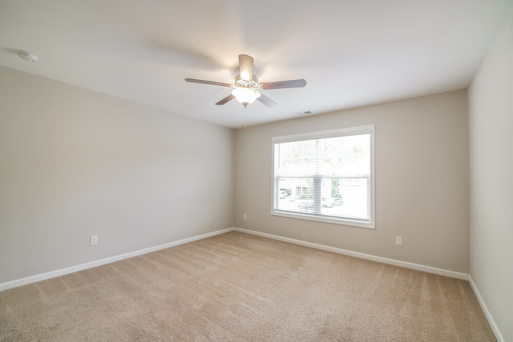 Building Photo - 314 Lenore Ct