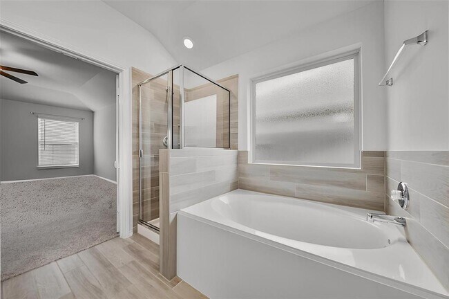 Building Photo - 9539 Summer River Dr