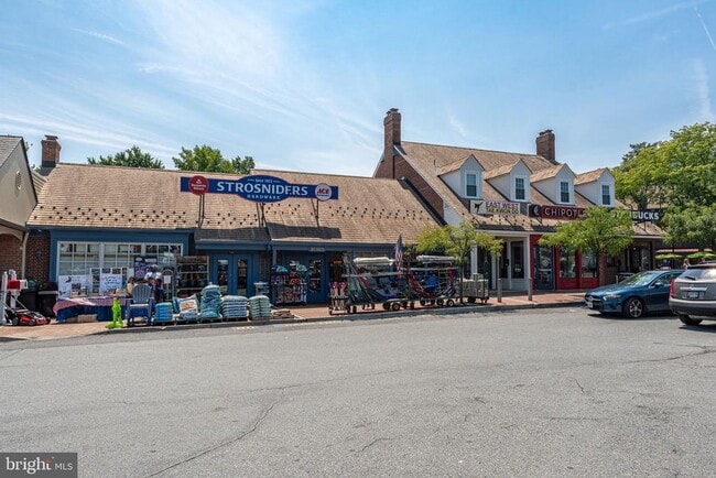 Building Photo - 10108 Donegal Ct