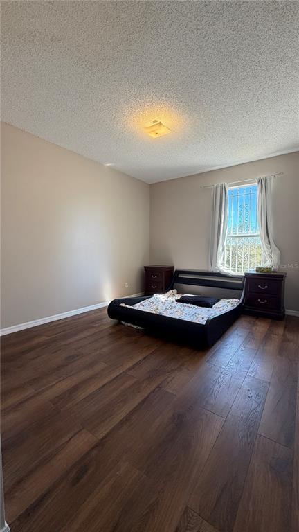 Building Photo - 2661 Plumberry Ave