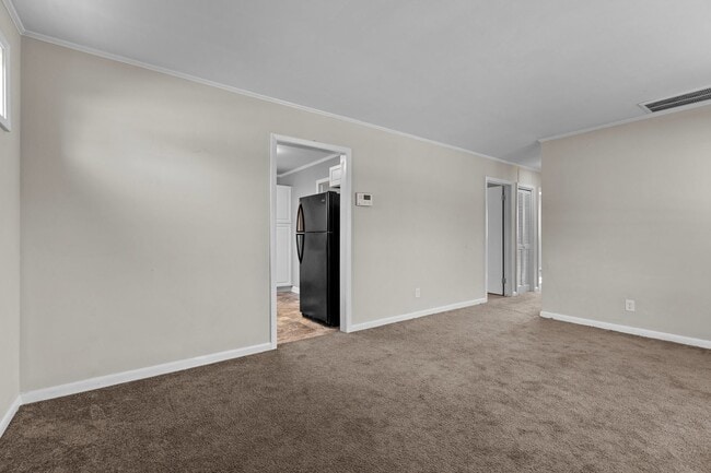 Building Photo - Adorable and affordable!  3 Bedroom Ranch ...
