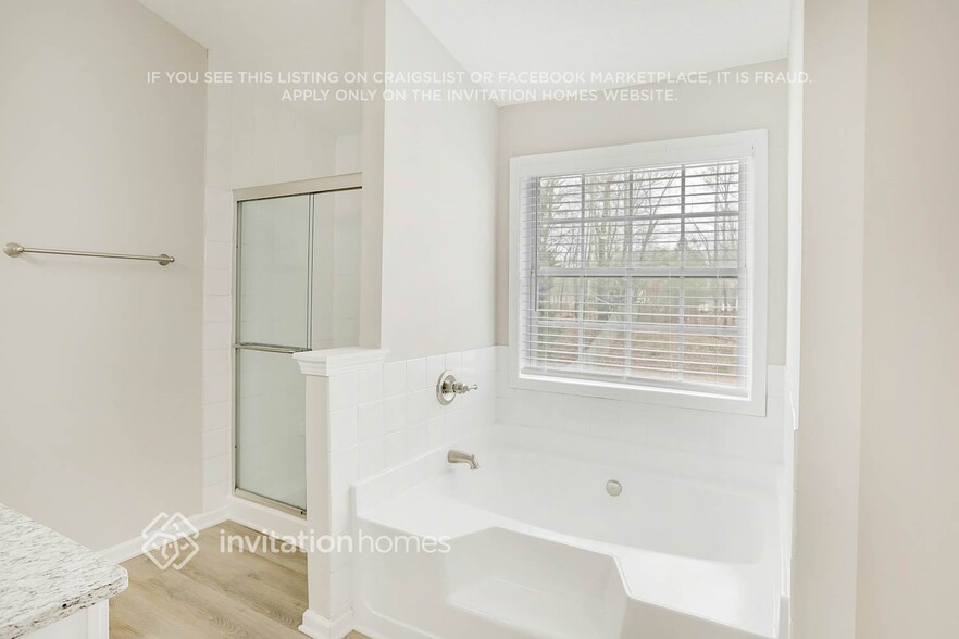 Building Photo - 5578 Newberry Point Dr