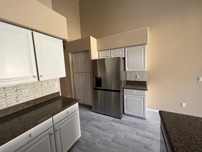 Building Photo - 24031 N 73rd Pl