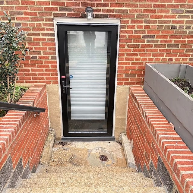 Building Photo - 5602 Hawthorne St