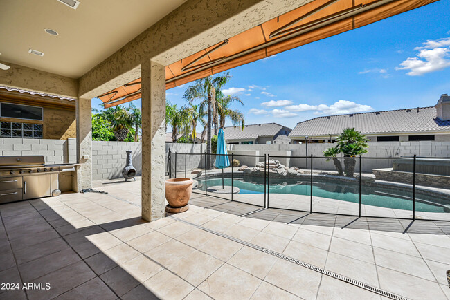 Building Photo - 6057 E Campo Bello Dr