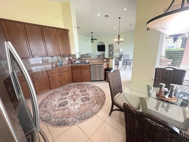 Building Photo - 6028 Santa Margarito Dr