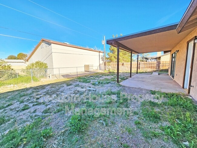 Building Photo - 1930 Kearney St