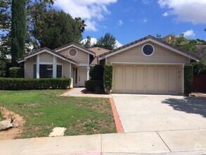 Building Photo - Great Rancho Bernardo home on corner lot!!