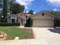 Building Photo - Great Rancho Bernardo home on corner lot!!