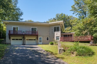 Building Photo - 26 Wilridge Rd