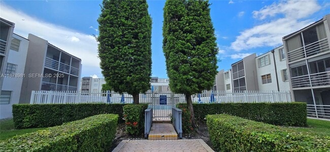 Building Photo - 14165 SW 87th St