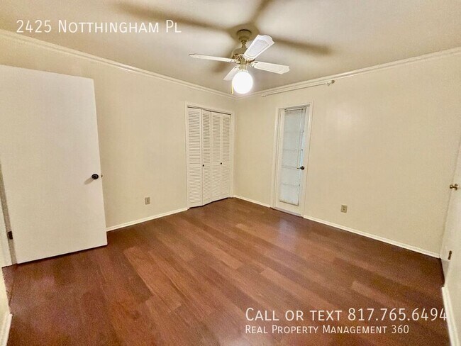 Building Photo - 2425 Notthingham Pl-