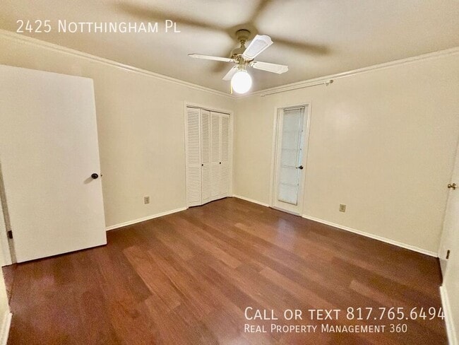 Building Photo - 2425 Nottingham Pl