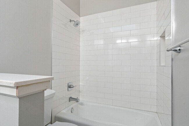 Building Photo - 1223 Berwick Rd