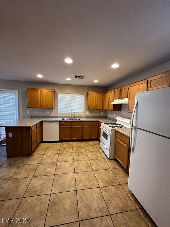 Building Photo - 5219 Paradise Valley Ave