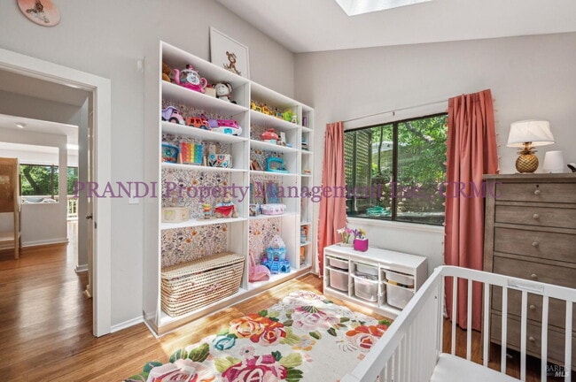 Building Photo - Retreat Like Home with Recent Upgrades Thr...