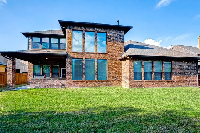 Building Photo - 4311 Madera Creek Ln