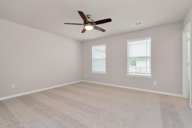 Building Photo - 2834 Scanlan Mdw
