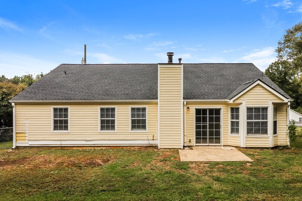 Building Photo - 3103 Waterford Ct
