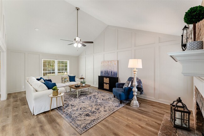Building Photo - 14807 Joshnomi Ln