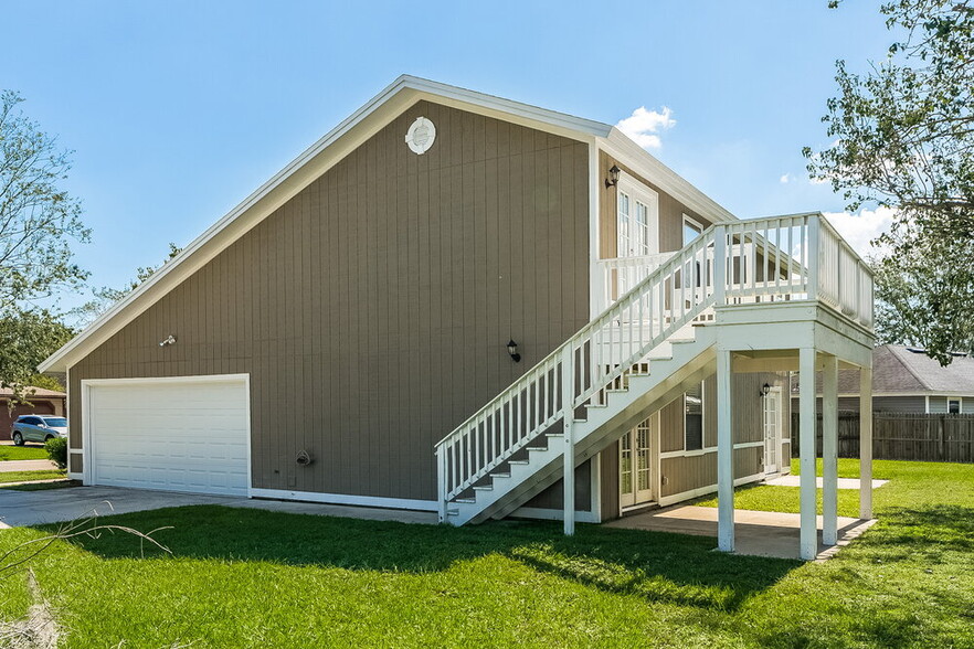 Building Photo - 7730 Allspice Cir W