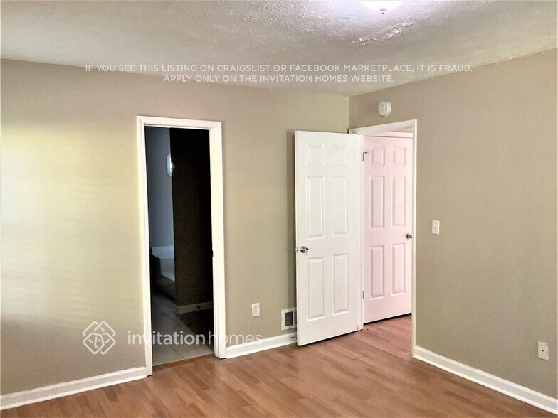 Building Photo - 2711 Spring Ridge Cir