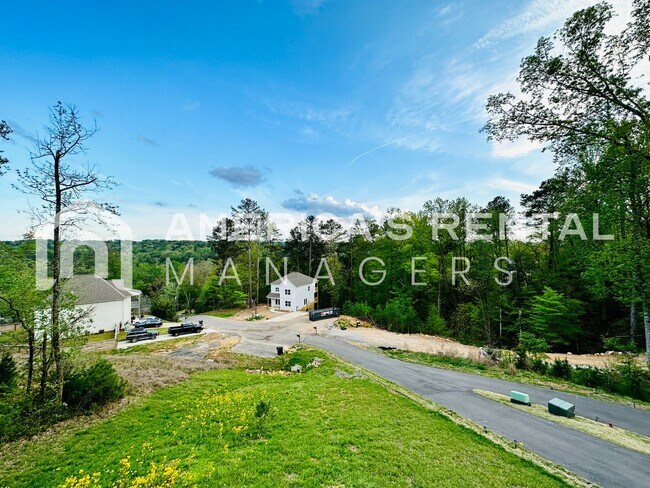 Building Photo - Home for Rent in Vestavia Hills!!! Available to View with a 48-hour notice!