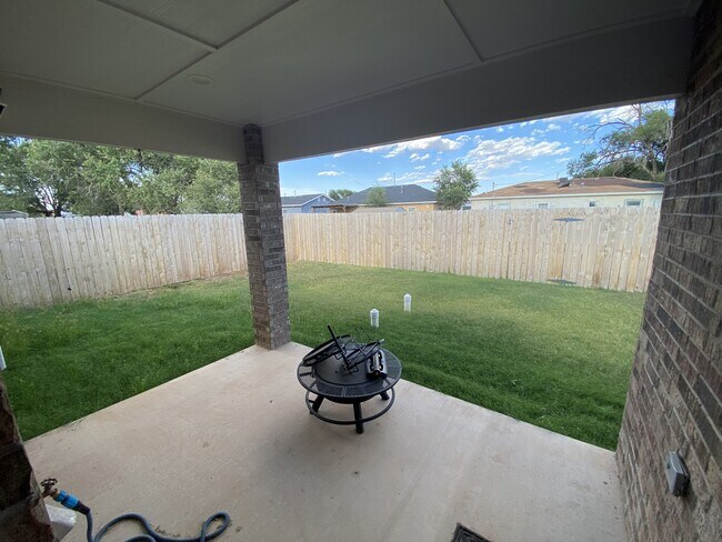 Building Photo - 237 Martin Ave