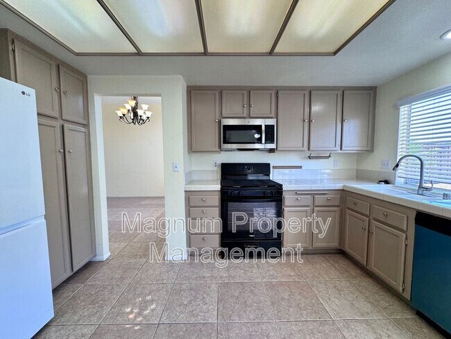 Building Photo - 24453 Jacarte Dr