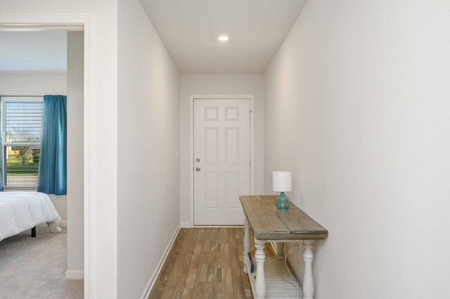 Building Photo - Charming 4-Bed Home in Quiet DeFuniak Springs Neighborhood!