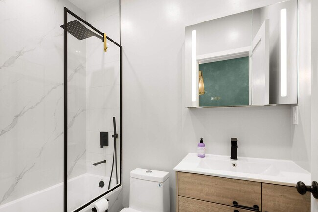 Building Photo - 1150 Lafayette Ave