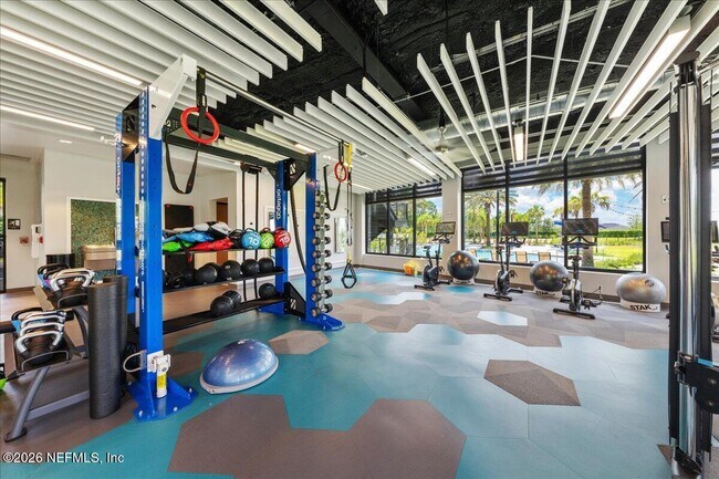 Building Photo - 10300 Silverbrook Trl