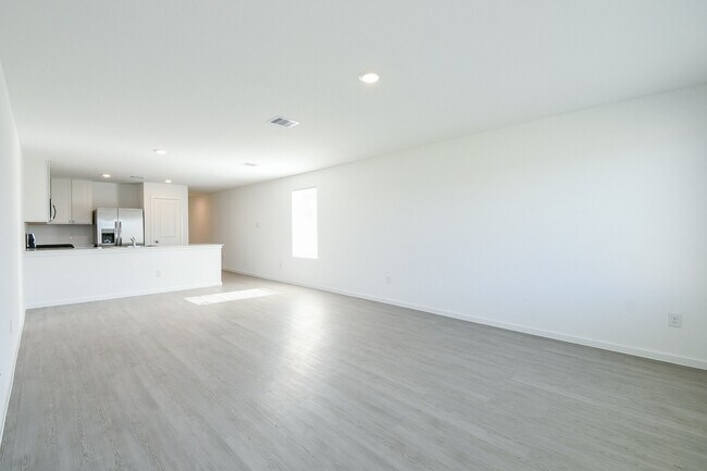 Building Photo - 6847 Flowering Ginger Ln