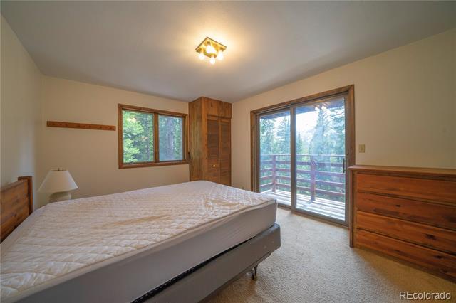 Building Photo - 307 Lakeview Dr
