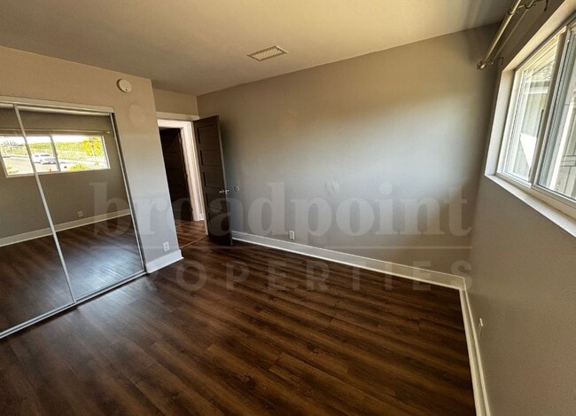 Building Photo - 5000 Macario Dr