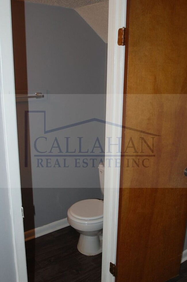 Building Photo - North Little Rock 2 Bedroom Townhouse