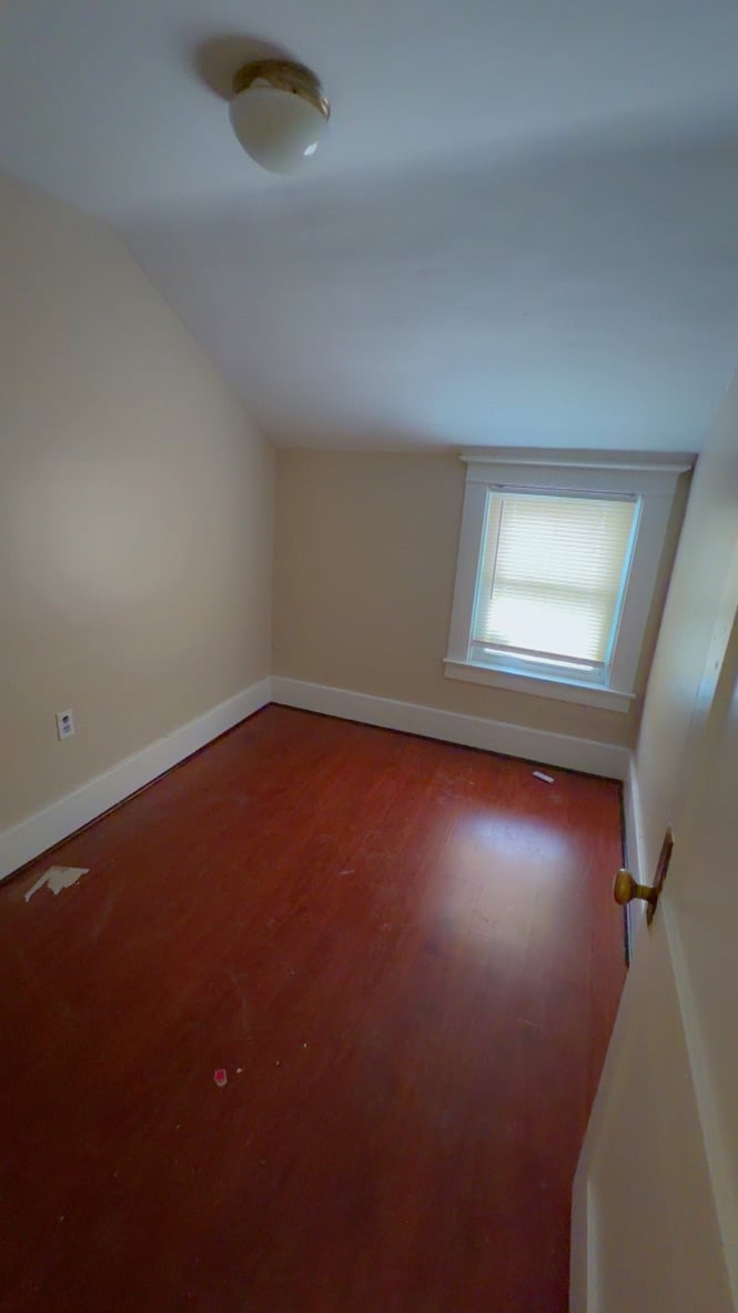 Building Photo - 191 Vandervoort St